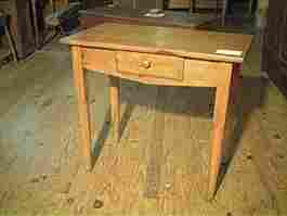 Table bureau ancienne en pin.